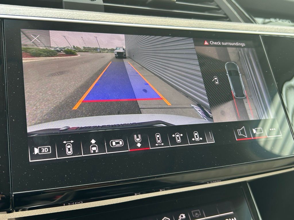 2024 Audi Q8 e-tron Premium Plus Lakeland FL