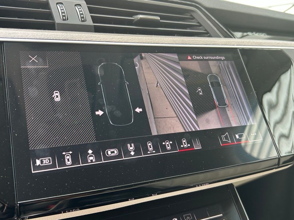 2024 Audi Q8 e-tron Premium Plus Lakeland FL