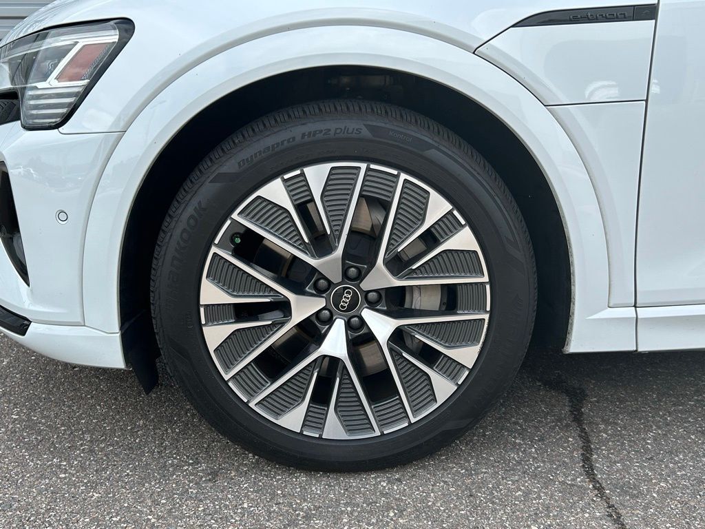 2024 Audi Q8 e-tron Premium Plus Lakeland FL