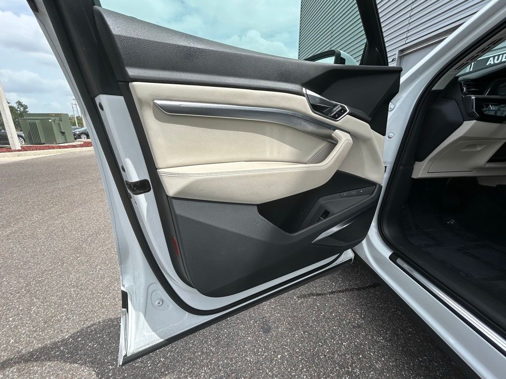 2024 Audi Q8 e-tron Premium Plus Lakeland FL
