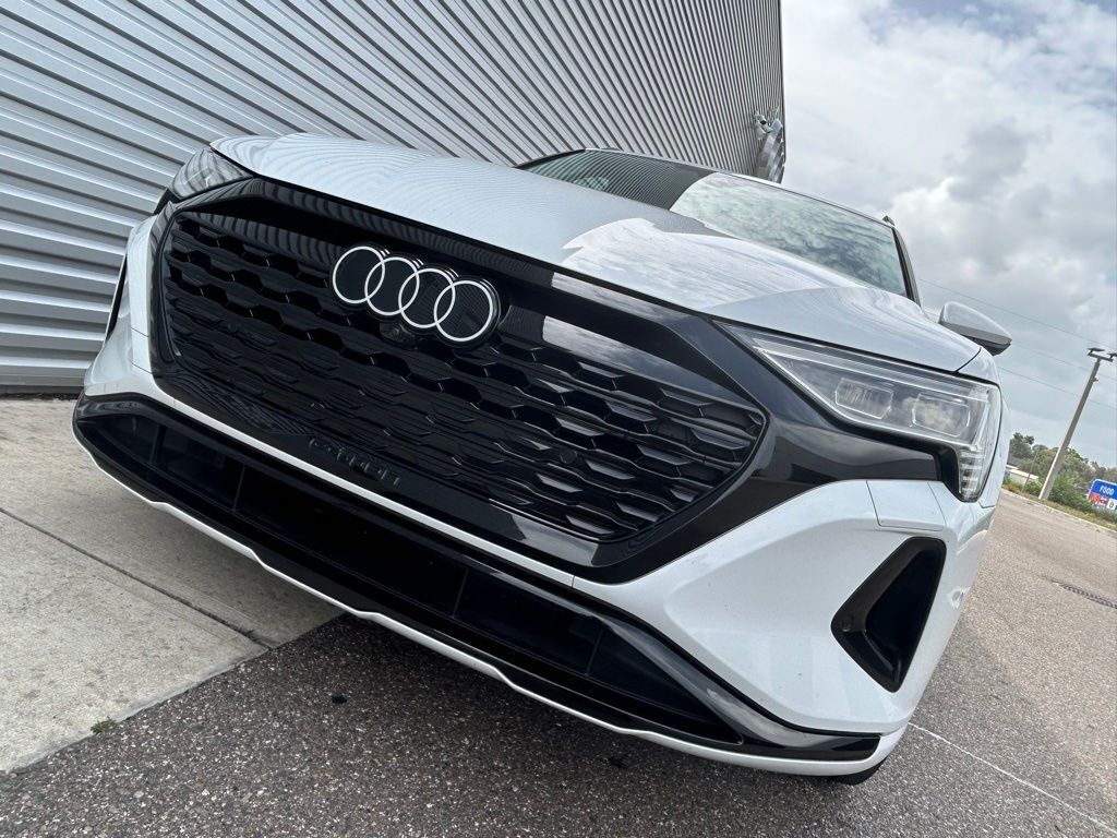 2024 Audi Q8 e-tron Premium Plus Lakeland FL