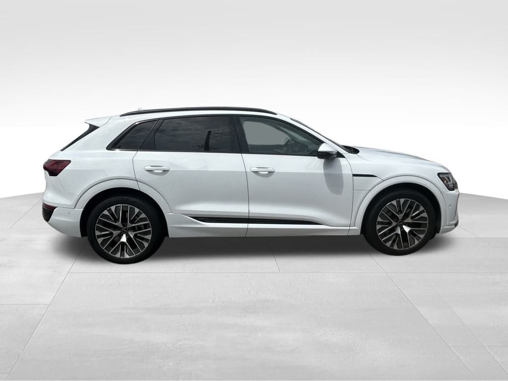 2024 Audi Q8 e-tron Premium Plus Lakeland FL