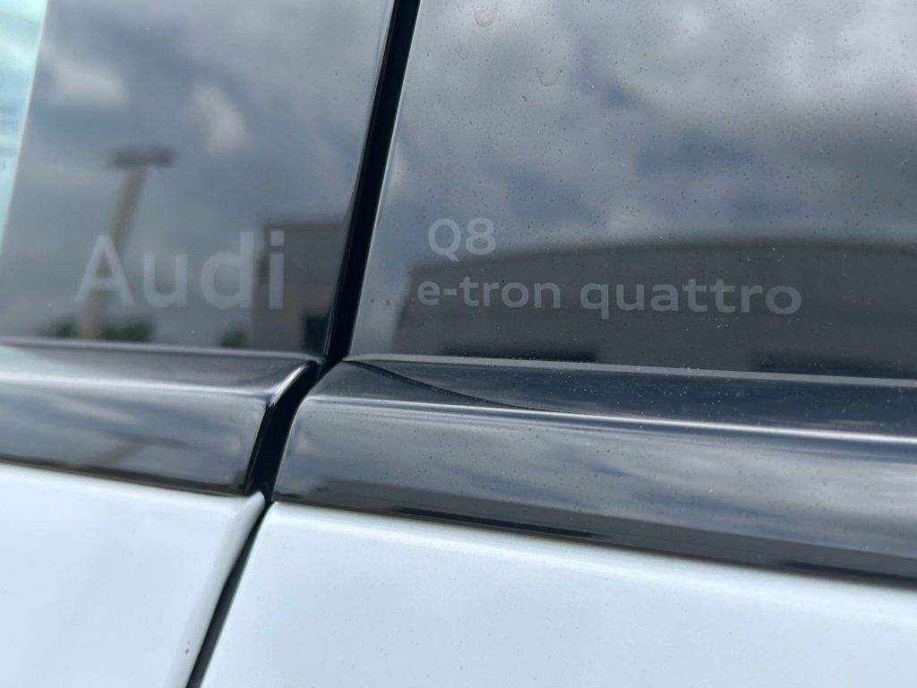 2024 Audi Q8 e-tron Premium Plus Lakeland FL
