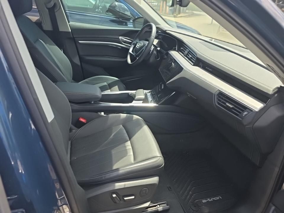 2024 Audi Q8 e-tron Premium Plus Tampa FL