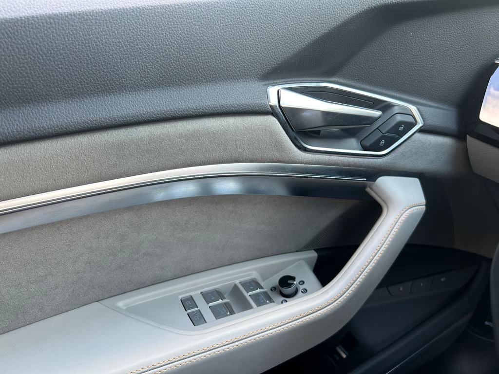 2024 Audi Q8 e-tron Prestige Lakeland FL