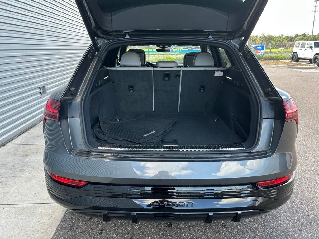 2024 Audi Q8 e-tron Prestige Lakeland FL