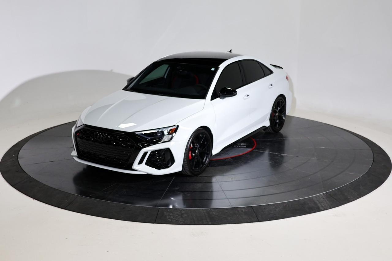 2024 Audi RS 3 2024 Audi RS 3