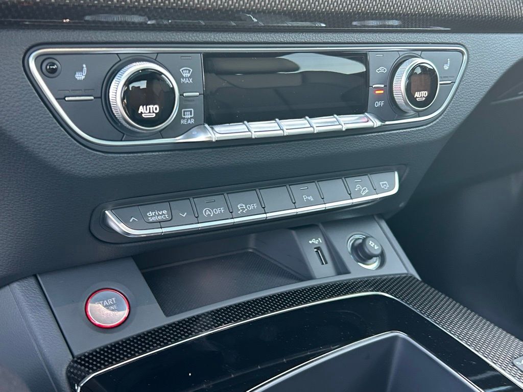2024 Audi SQ5 Premium Lakeland FL