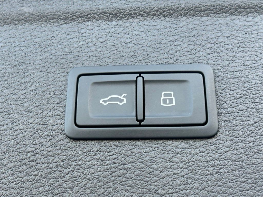 2024 Audi SQ5 Premium Lakeland FL