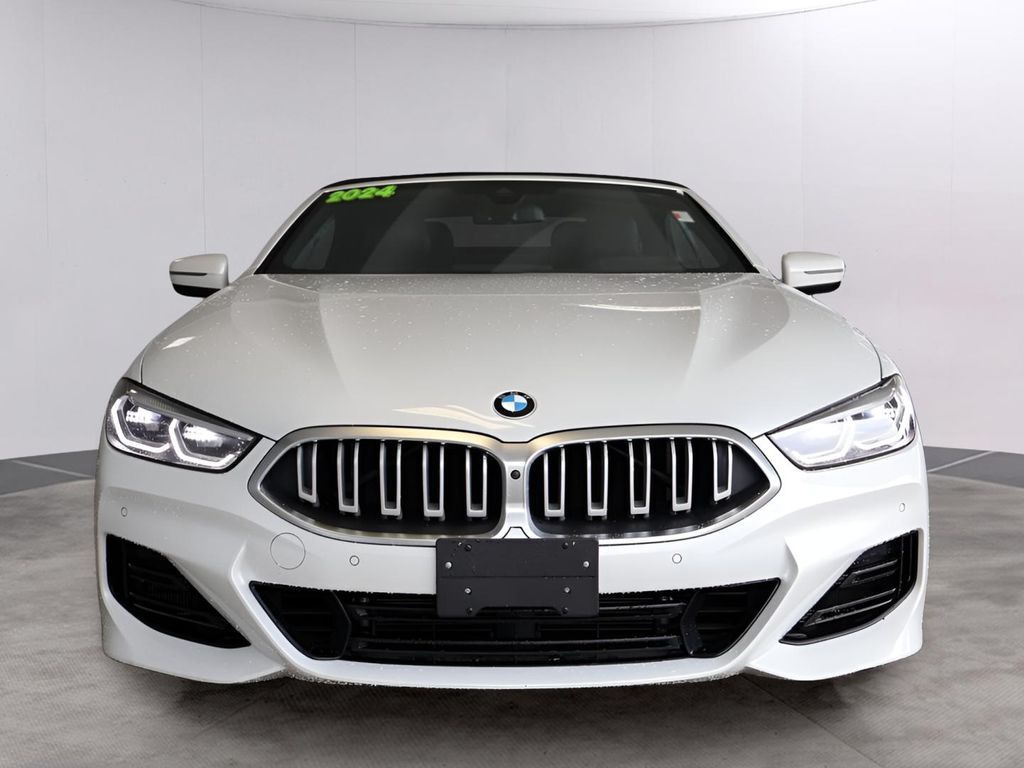 2024 BMW 8 Series 840i