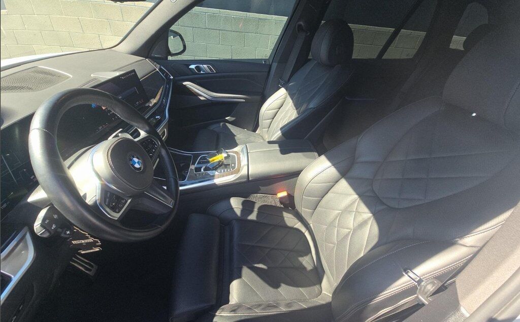 2024 BMW X5 xDrive40i 2024 BMW X5 xDrive40i