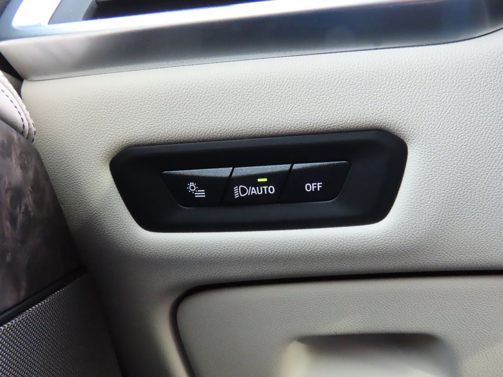 2024 BMW X5 xDrive50e