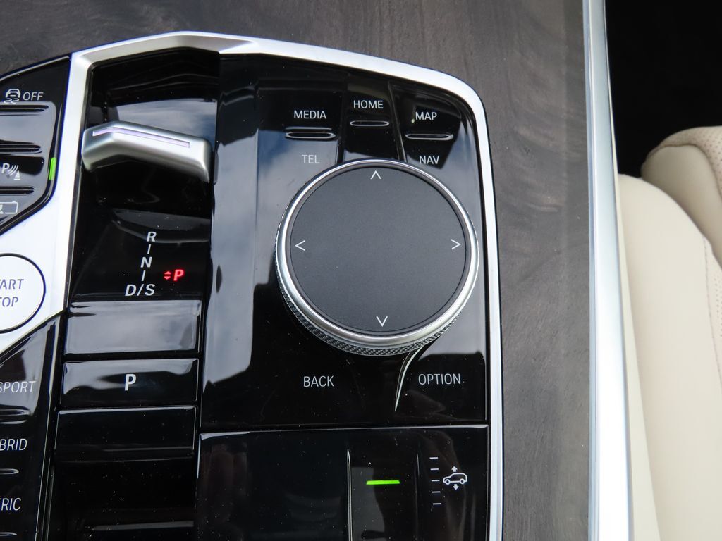 2024 BMW X5 xDrive50e