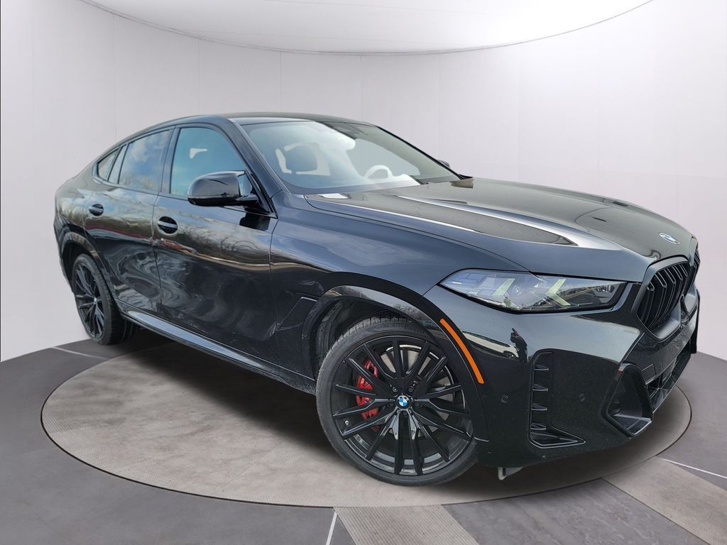 2024 BMW X6 M60i
