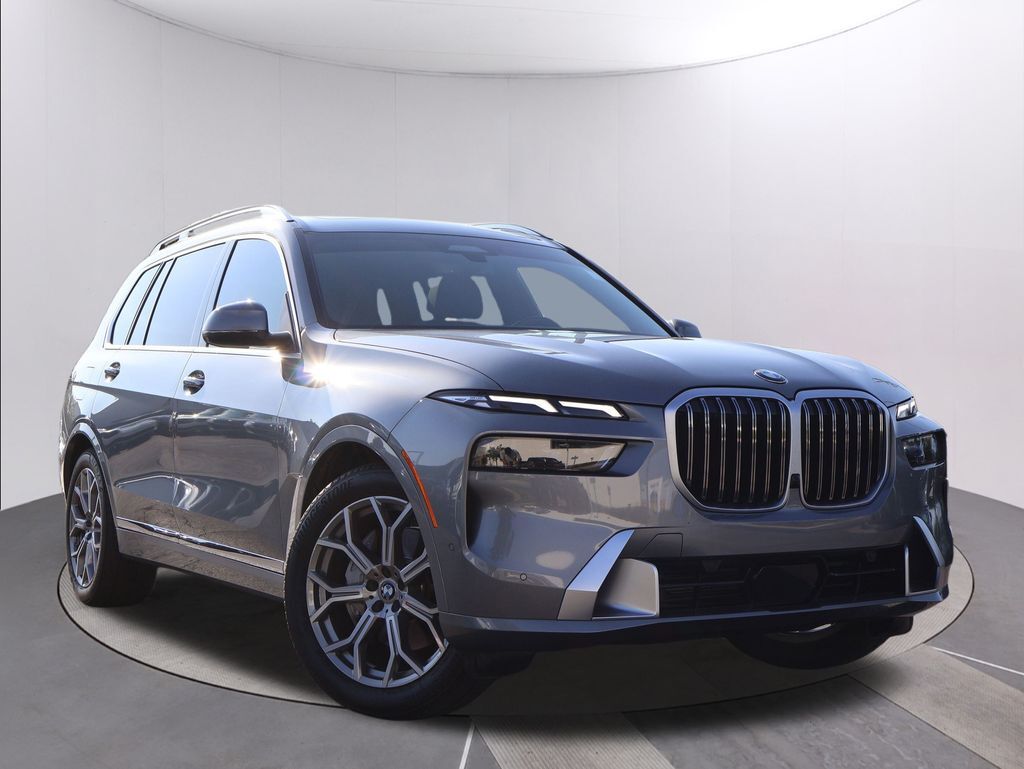 2024 BMW X7 xDrive40i