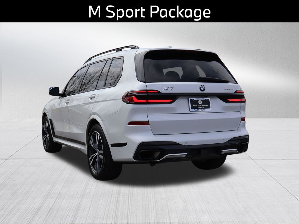 2024 BMW X7 xDrive40i