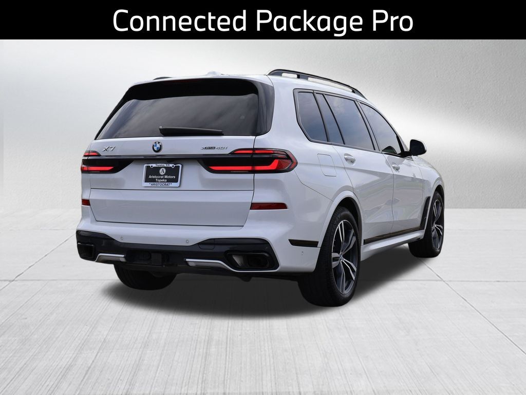 2024 BMW X7 xDrive40i