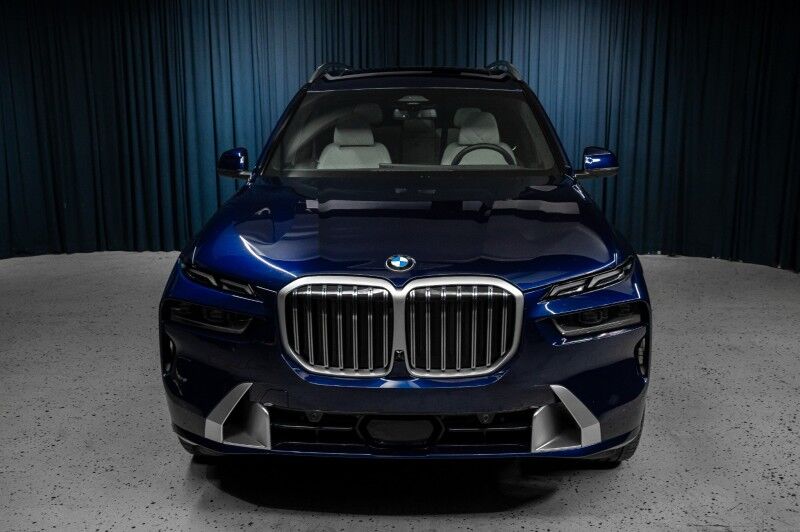 2024 BMW X7 xDrive40i Sports Activity Vehicle SUV