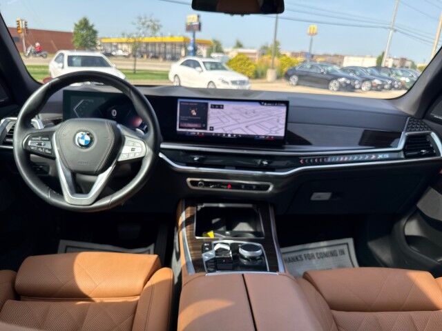 2024 BMW X7 xDrive40i Springfield IL 2024 BMW X7 xDrive40i Springfield IL