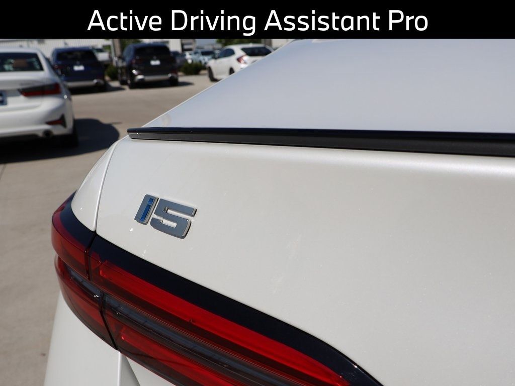 2024 BMW i5 eDrive40