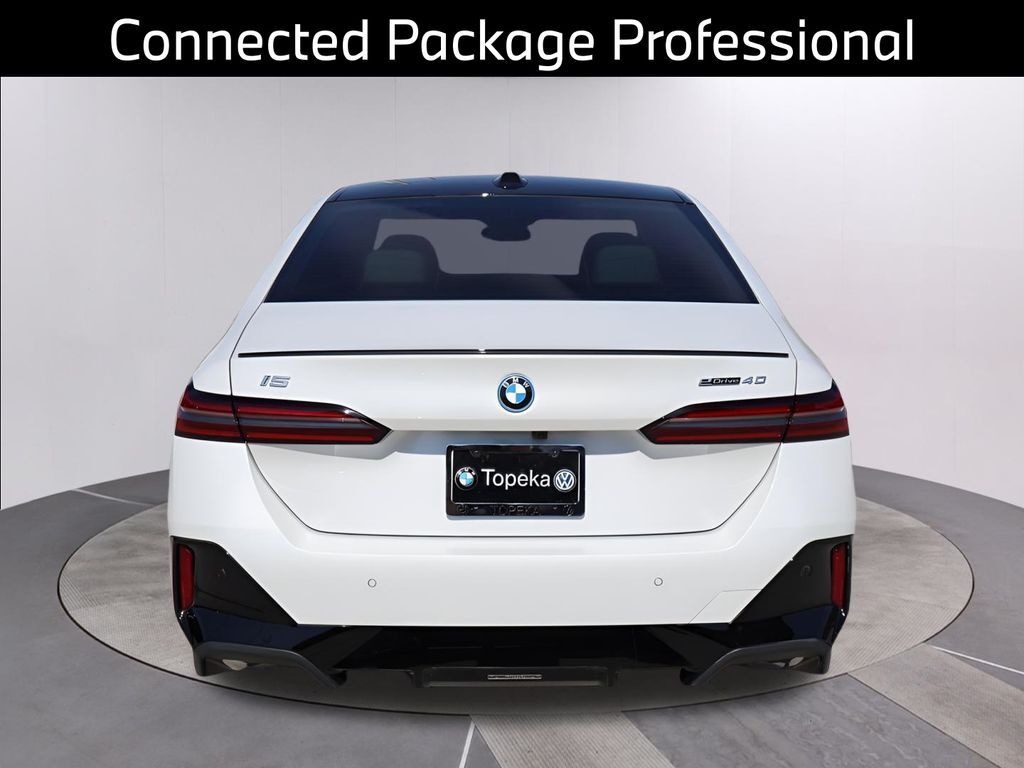 2024 BMW i5 eDrive40