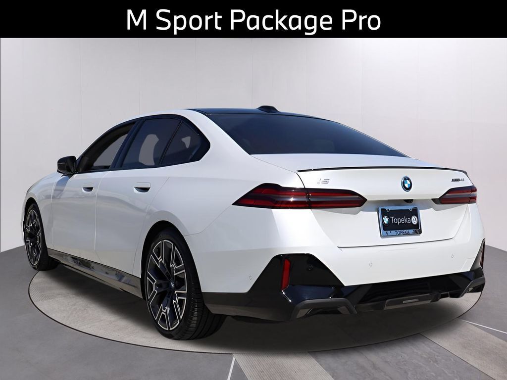 2024 BMW i5 eDrive40