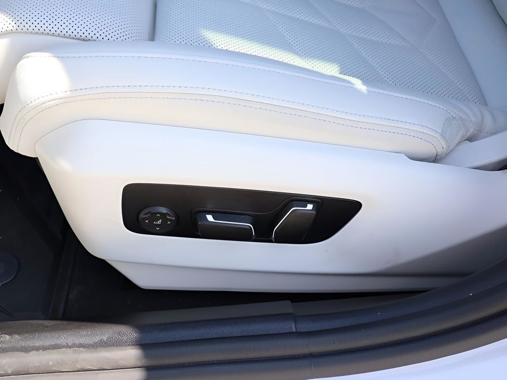 2024 BMW i5 eDrive40