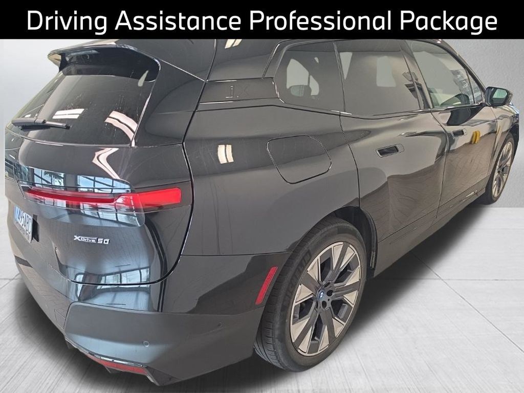 2024 BMW iX xDrive50