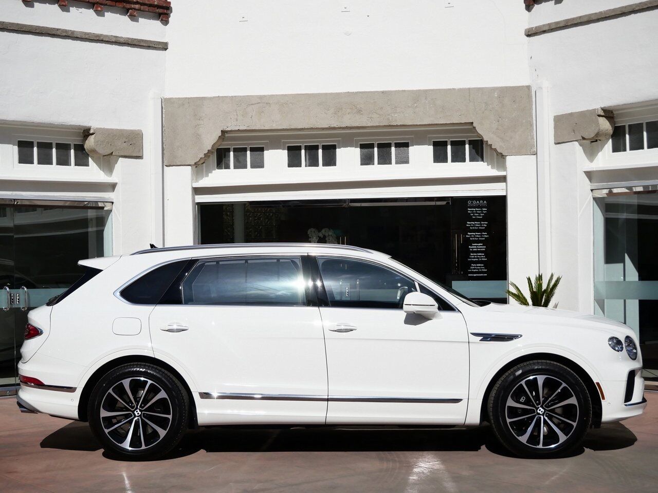 2024 Bentley Bentayga EWB Lawrence KS