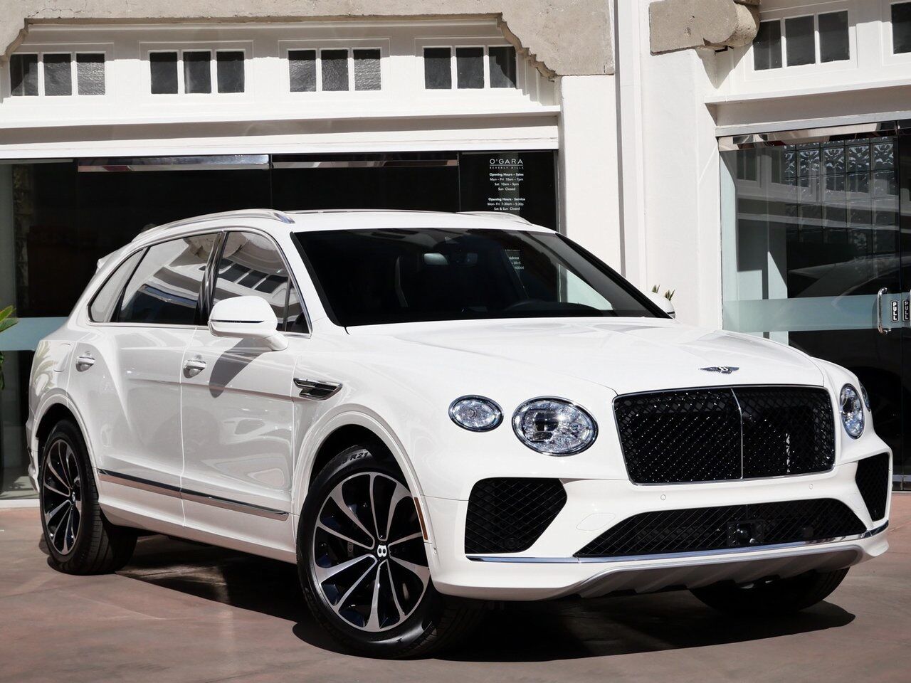 2024 Bentley Bentayga EWB Lawrence KS