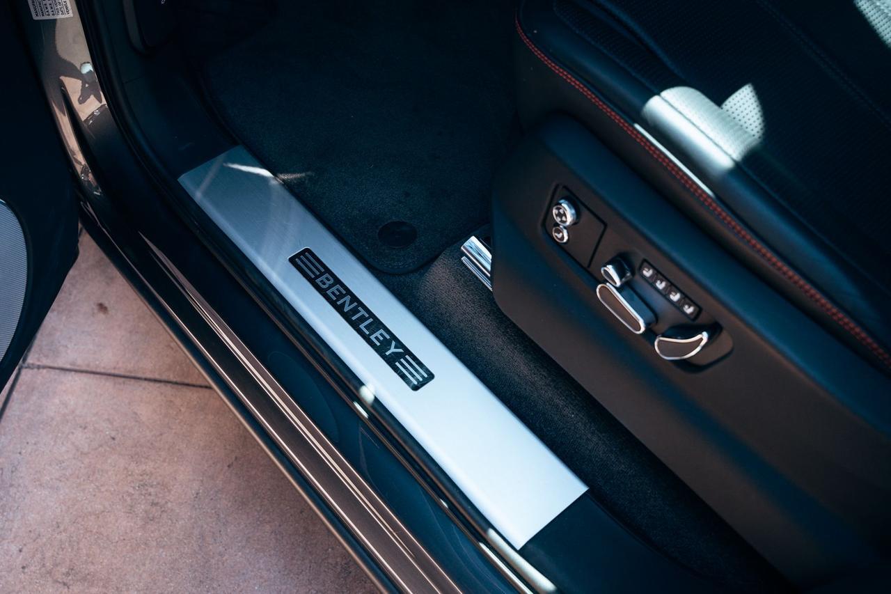 2024 Bentley Bentayga EWB Lawrence KS