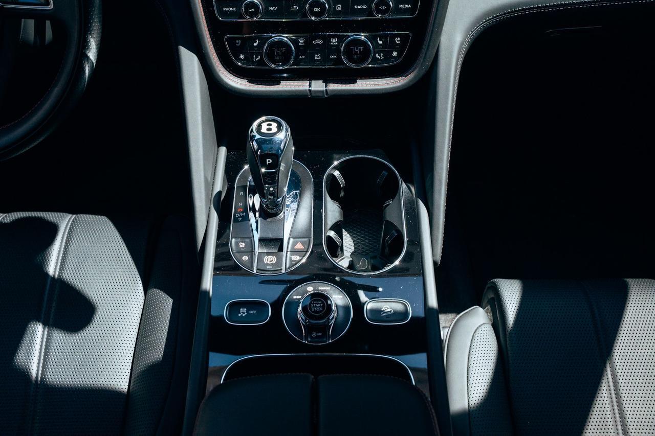 2024 Bentley Bentayga EWB Lawrence KS