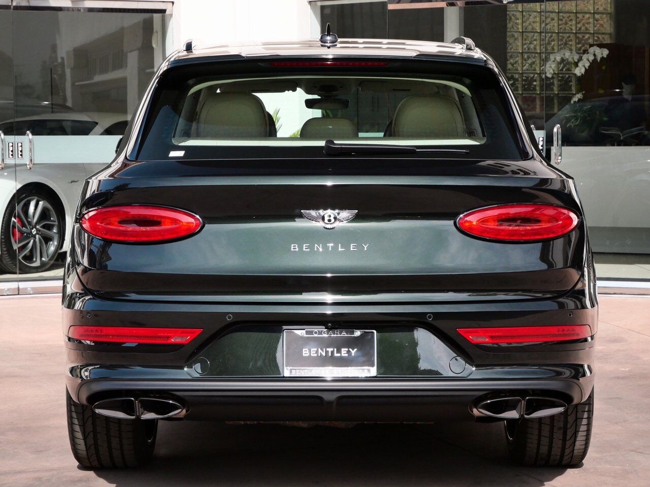 2024 Bentley Bentayga EWB Azure Azure Lawrence KS