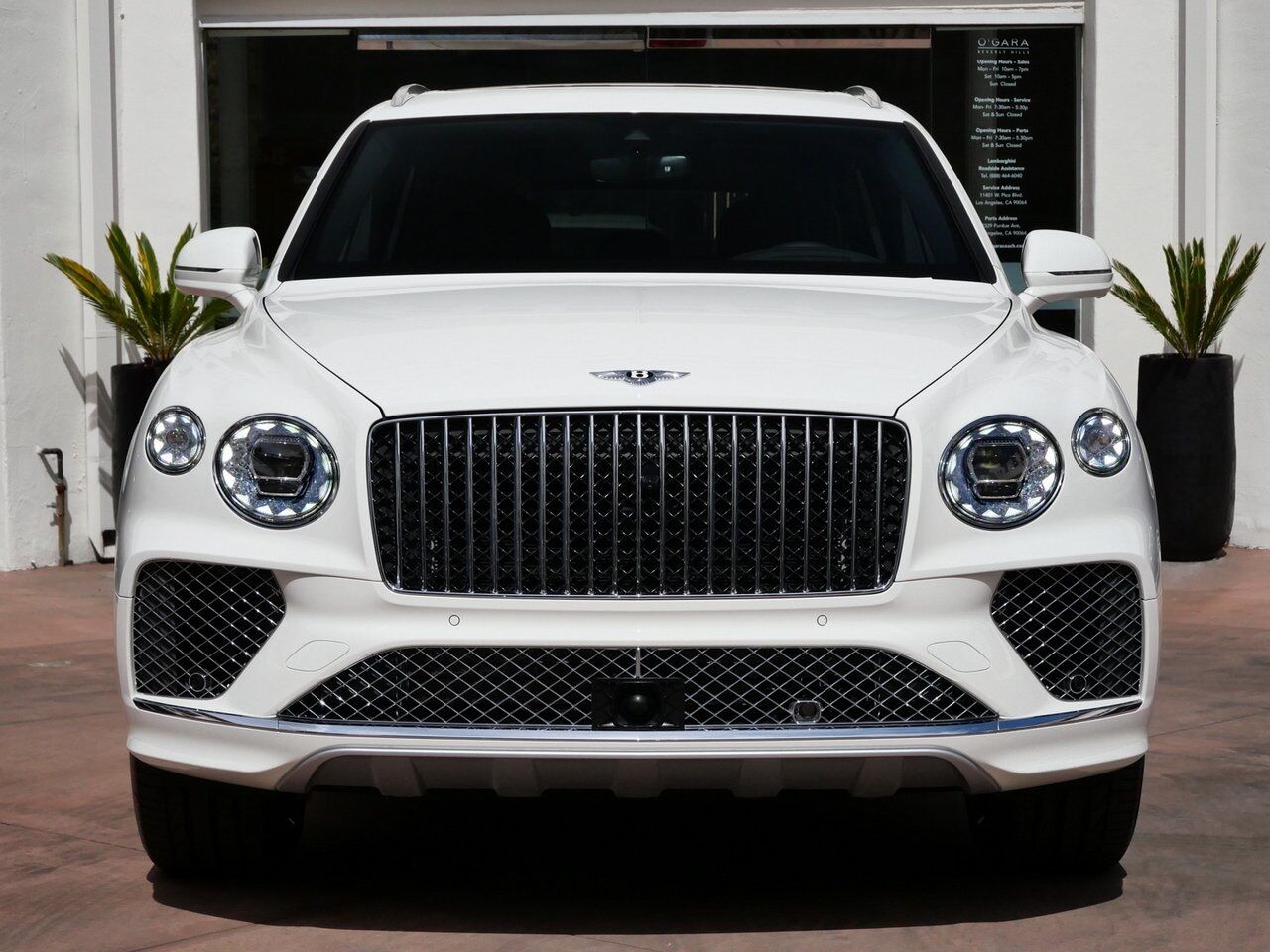 2024 Bentley Bentayga EWB Azure Azure Lawrence KS
