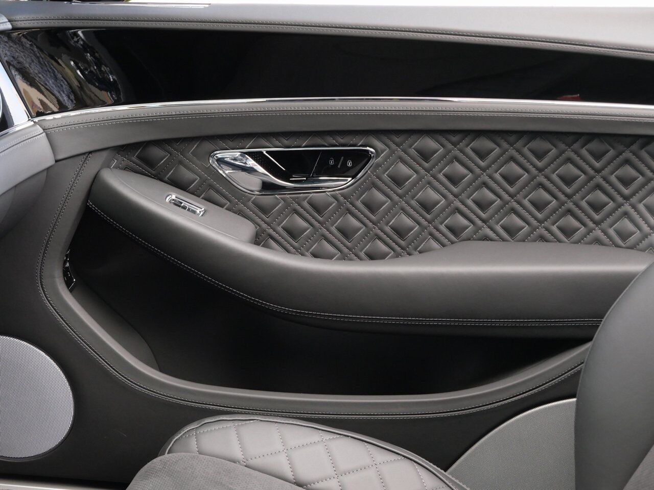 2024 Bentley Continental S S Lawrence KS