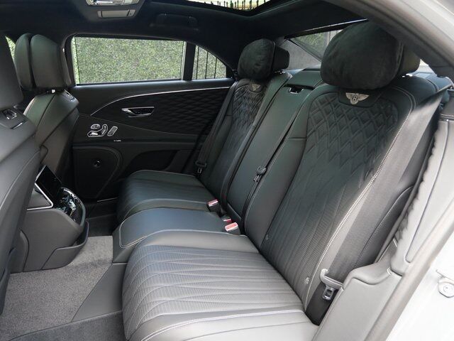 2024 Bentley Flying Spur Azure Azure Lawrence KS