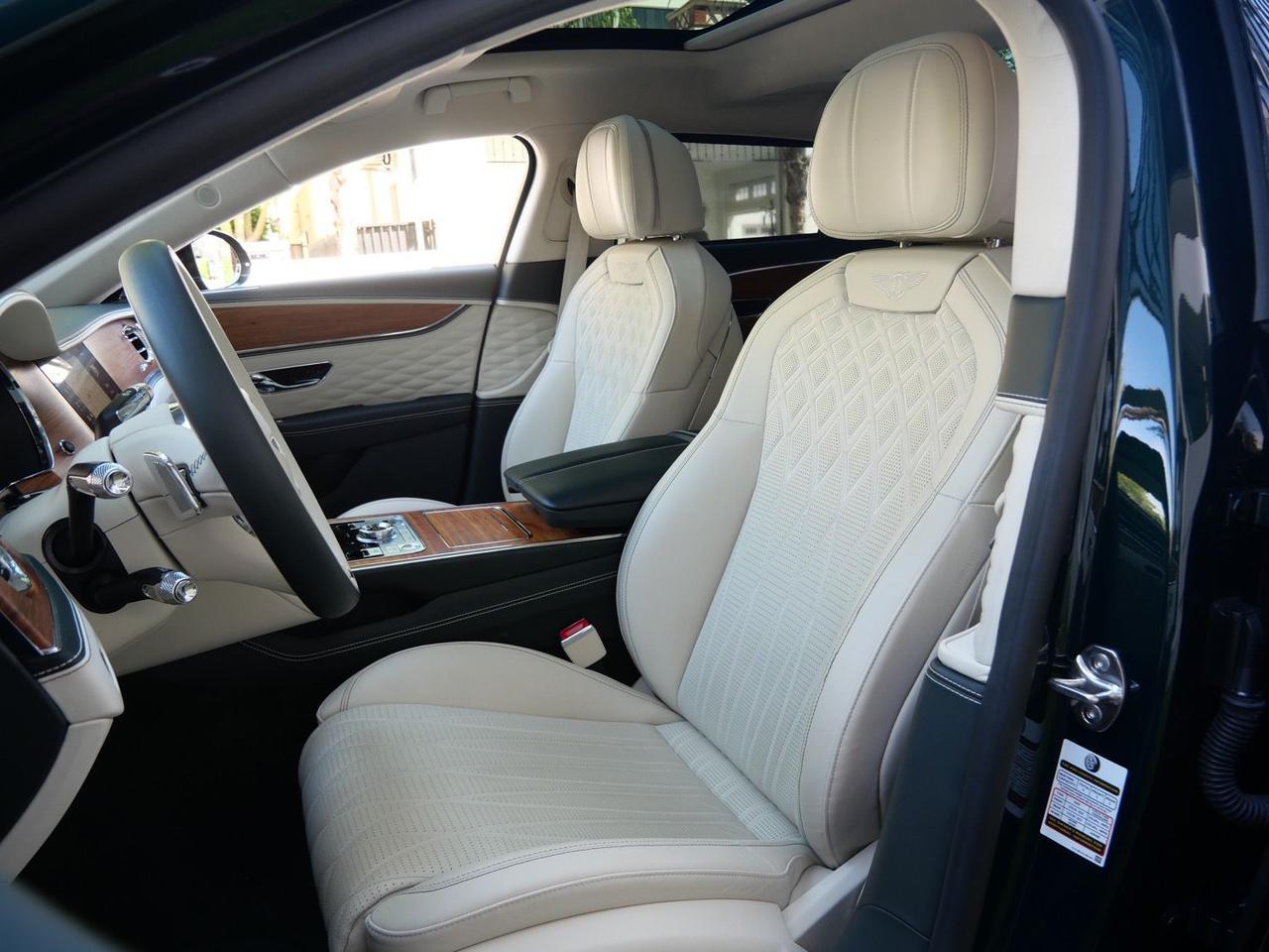 2024 Bentley Flying Spur Azure Azure Lawrence KS