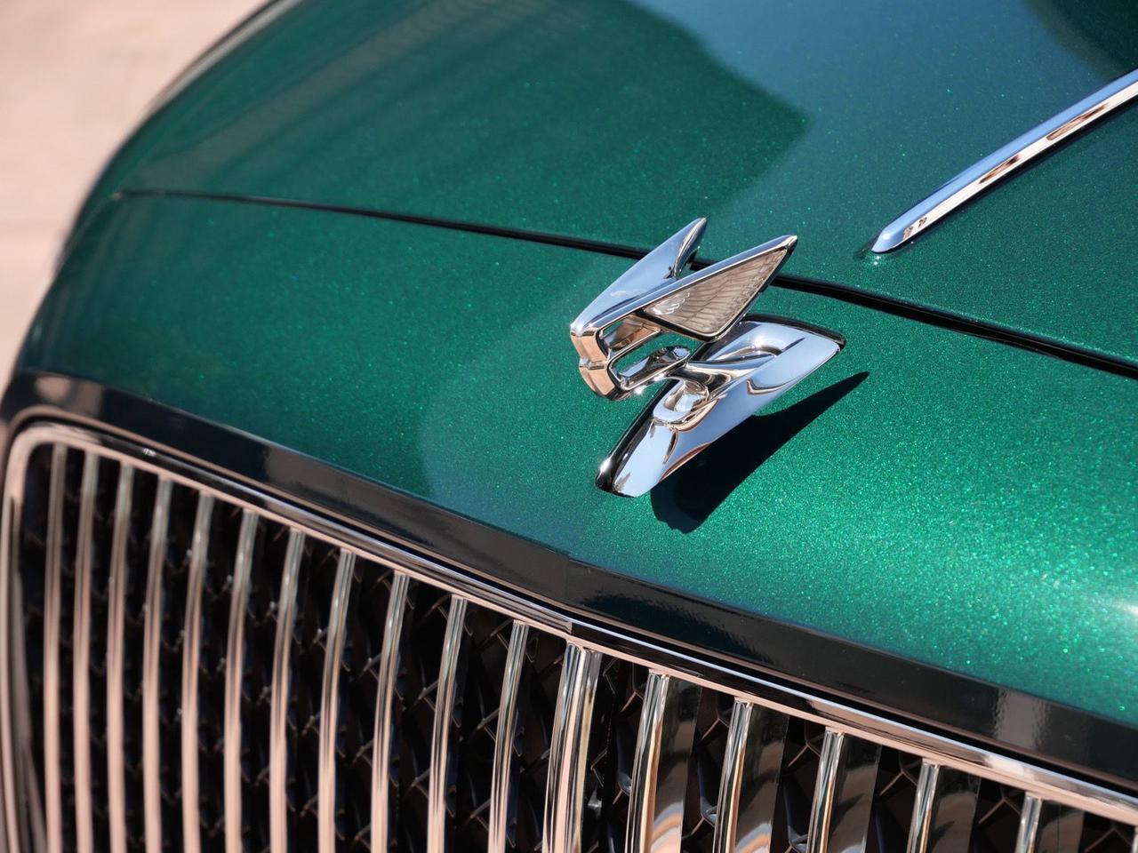 2024 Bentley Flying Spur Azure Azure Lawrence KS