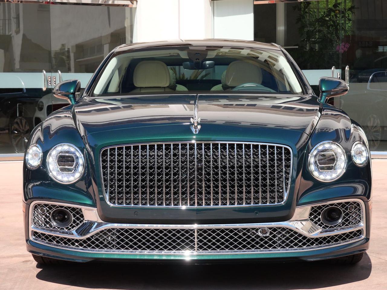 2024 Bentley Flying Spur Azure Azure Lawrence KS