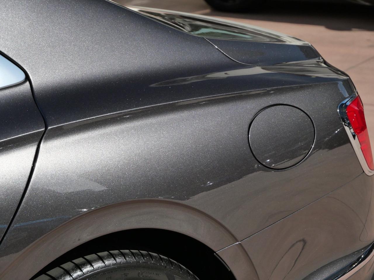 2024 Bentley Flying Spur Hybrid Azure Azure Lawrence KS