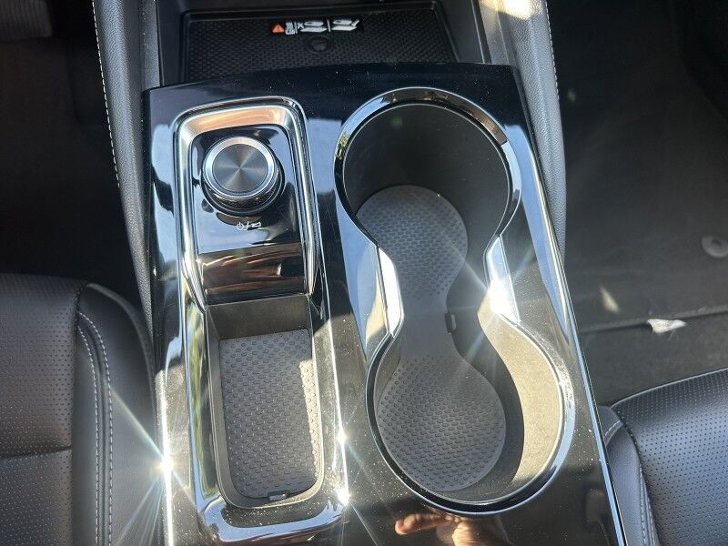 2024 Buick Envision Preferred - 1 OWNER - LEATHER Webster MA 2024 Buick Envision Preferred - 1 OWNER - LEATHER Webster MA