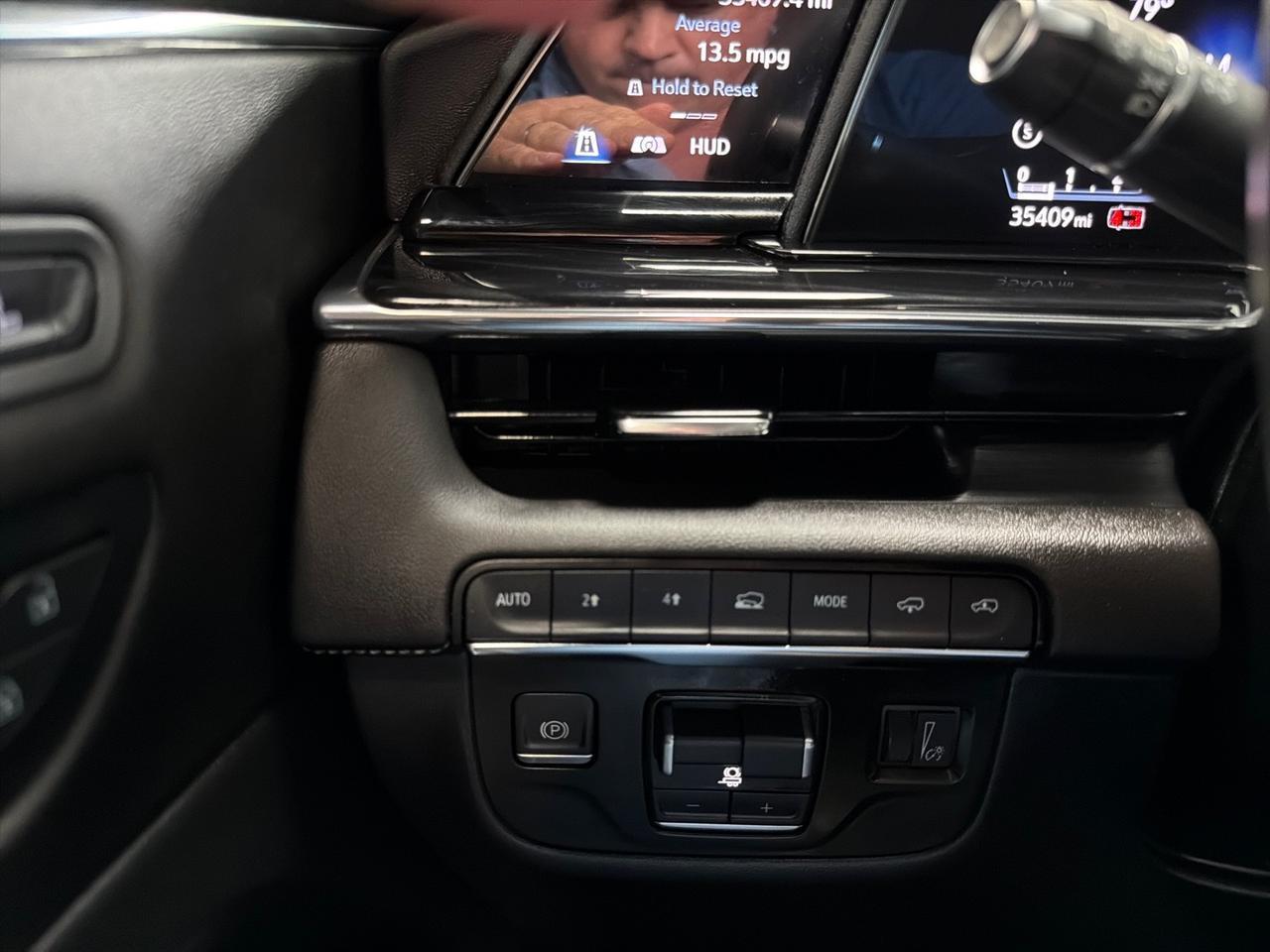 2024 Cadillac Escalade 4x4, Onyx Pkg, Touring Pkg, Power Assist Steps Houston TX 2024 Cadillac Escalade 4x4, Onyx Pkg, Touring Pkg, Power Assist Steps Houston TX