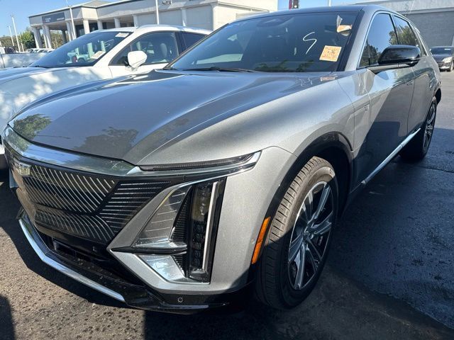 2024 Cadillac LYRIQ Luxury 2024 Cadillac LYRIQ Luxury