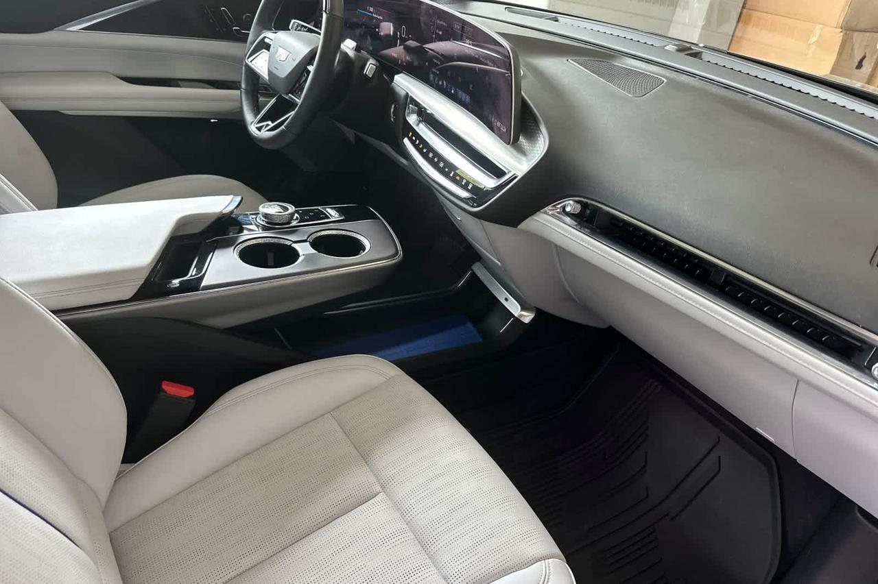 2024 Cadillac LYRIQ Sport Roseville CA