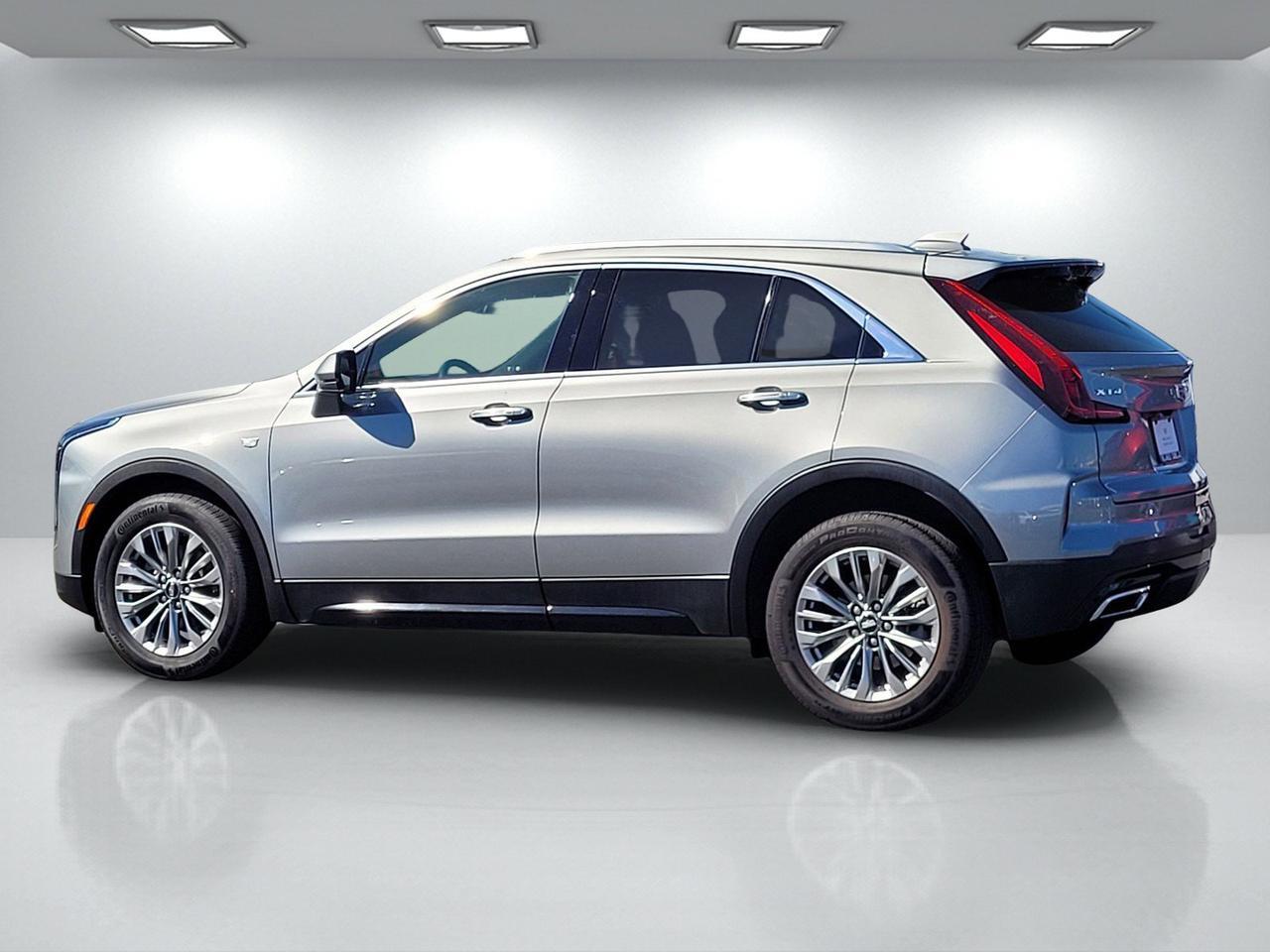 2024 Cadillac XT4 FWD Premium Luxury Roseville CA
