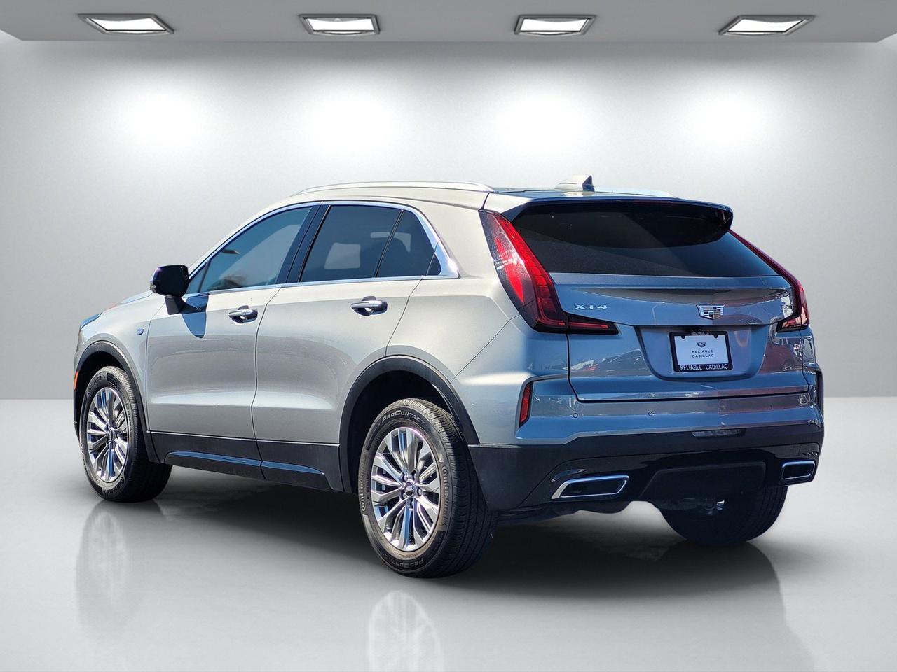 2024 Cadillac XT4 FWD Premium Luxury Roseville CA