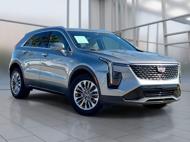 2024 Cadillac XT4 2024 Cadillac XT4