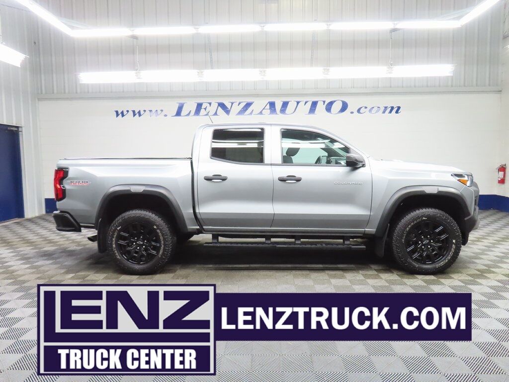 2024 Chevrolet Colorado 4x4 Crew Cab Trail Boss Fond du Lac WI 2024 Chevrolet Colorado 4x4 Crew Cab Trail Boss Fond du Lac WI