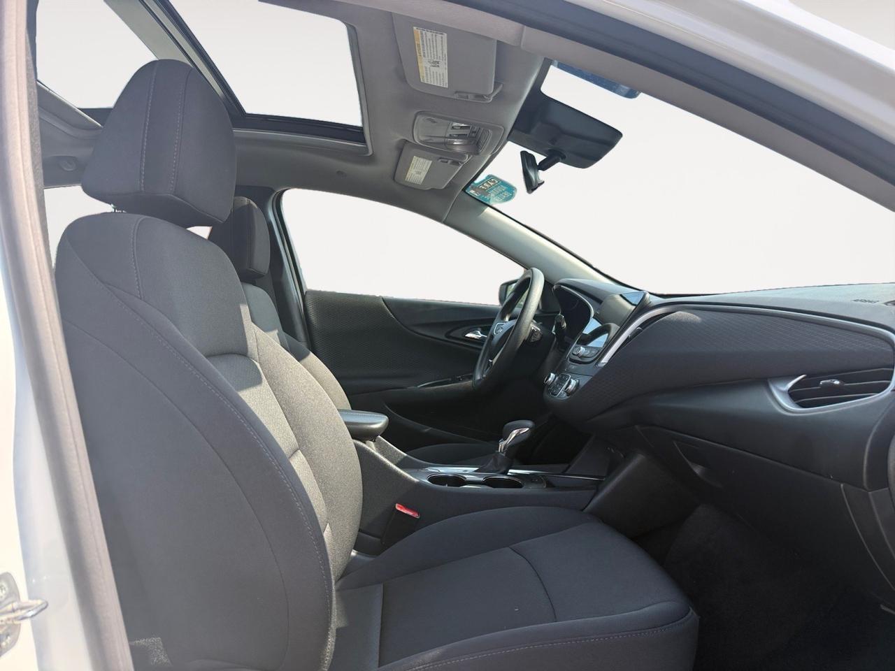 2024 Chevrolet Malibu LT, MOONROOF, APPLE CARPLAY/ANDROID AUTO, WIFI, NAVIGATION, POWER MIRRORS, BACKUP CAMERA, REMOTE START, ONLY 1 OWNER, COME AND TEST DRIVE TODAY! Norfolk VA 2024 Chevrolet Malibu LT, MOONROOF, APPLE CARPLAY/ANDROID AUTO, WIFI, NAVIGATION, POWER MIRRORS, BACKUP CAMERA, REMOTE START, ONLY 1 OWNER, COME AND TEST DRIVE TODAY! Norfolk VA