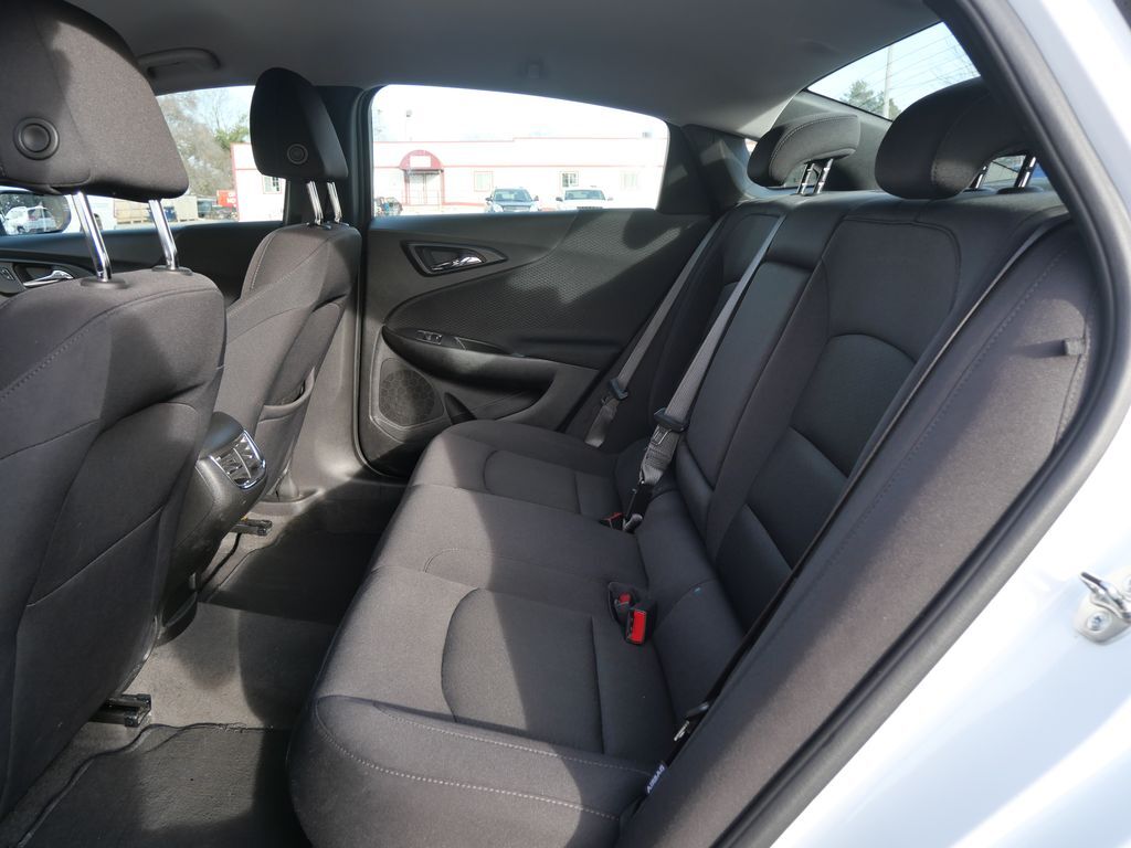 2024 Chevrolet Malibu LT Mt Pleasant MI